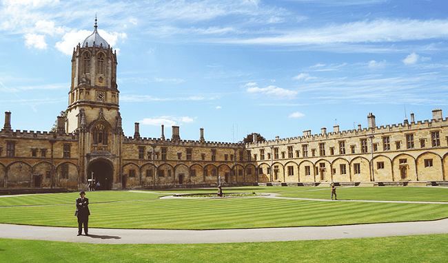 5 Best Universities to Study Abroad in England